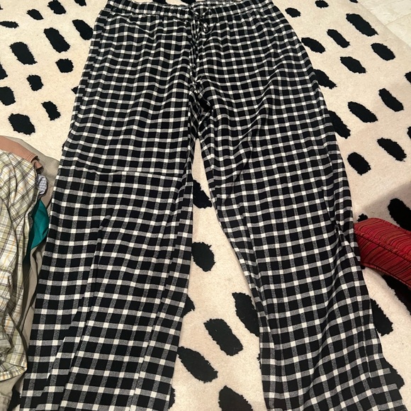 Gap flannel plaid pajamas black and white windowpane plaid women’s medium - Picture 4 of 4